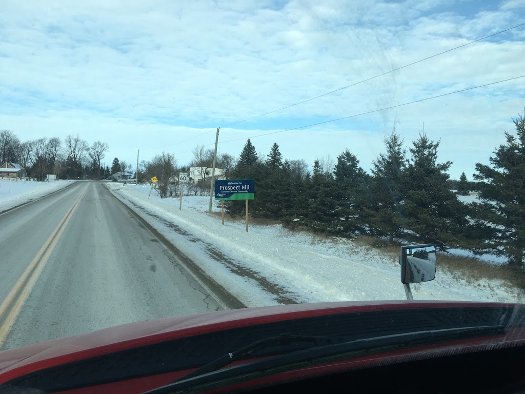 Hwy 401 - Elgin Rd MTO Carpool Lot | Mossley, ON N0L 1G5, Canada