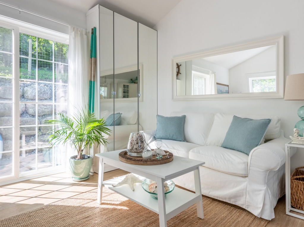 Mahonebayhideaway.ca | 51 Pond St, Mahone Bay, NS B0J 2E0, Canada | Phone: (902) 521-0550