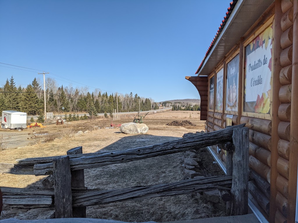 Ferme Aleph | 10457 Route 117 N #10485, Sainte-Véronique, QC J0W, Canada | Phone: (819) 616-7933