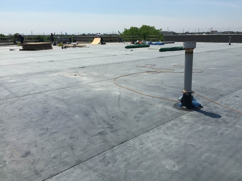 Tarcom Roofing Inc | 41 N Alarton St, Mississauga, ON L4T 1J9, Canada | Phone: (647) 782-8678