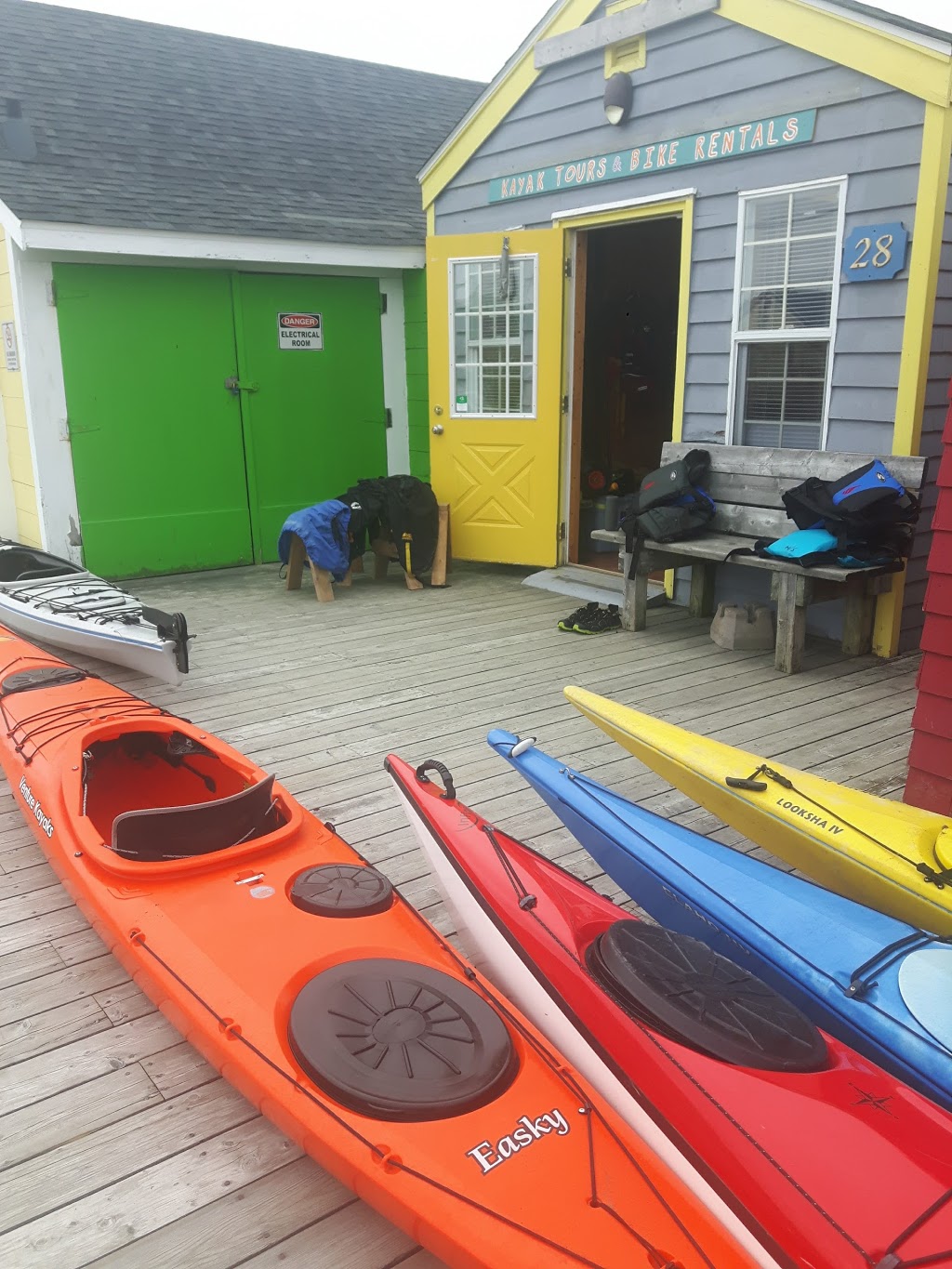 Kattuk Expeditions | 28 Government Wharf Rd, Eastern Passage, NS B3G 1M7, Canada | Phone: (902) 407-1377