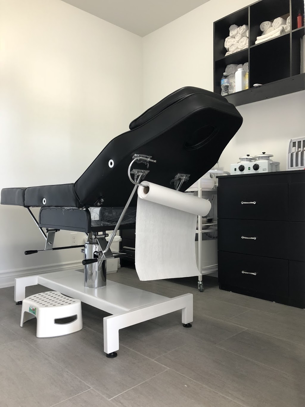 Toronto Beauty Bar | 108 Corporate Dr Unit 19A, Toronto, ON M1H 3H9, Canada | Phone: (647) 922-0234