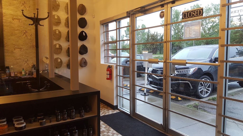 The Garrison Grooming Company | 2640 Parkdale Blvd NW, Calgary, AB T2N 3S6, Canada | Phone: (587) 349-4247