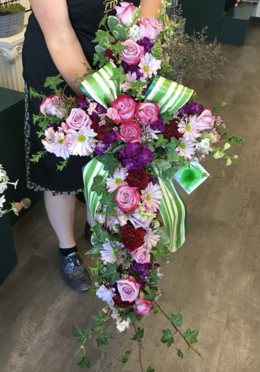Elegant Expressions | 4119 17 Ave SE, Calgary, AB T2A 0T1, Canada | Phone: (403) 248-4850