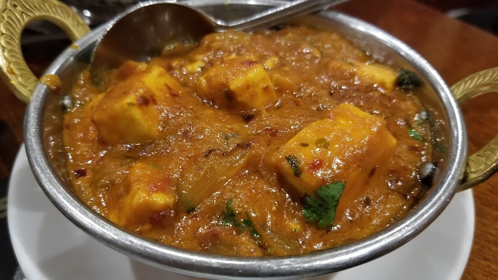 Tandoori Palace | 3424 Bd Cartier O, Laval, QC H7V 1K2, Canada | Phone: (450) 688-6866