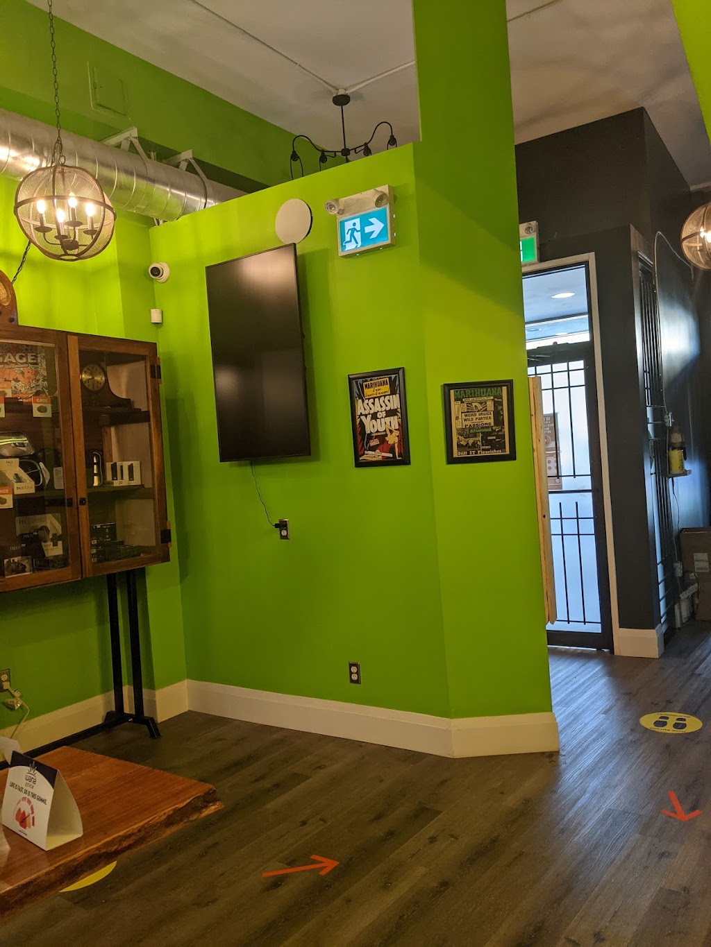 Speakeasy Cannabis Bowmanville / Clarington | store | 21 King St W, Bowmanville, ON L1C 1R2, Canada | 9056233966 OR +1 905-623-3966