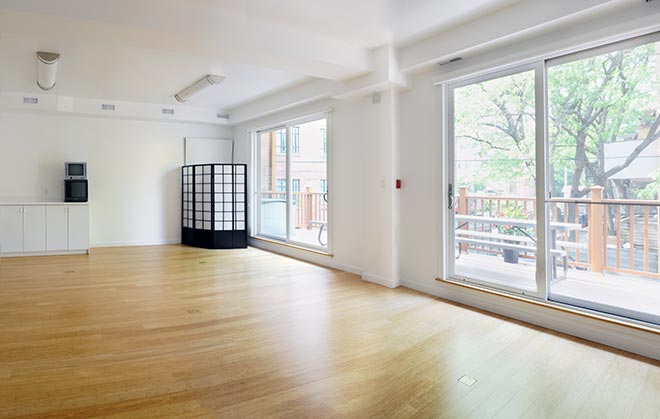 Walden | 432 Queen St E, Toronto, ON M5A 1T4, Canada | Phone: (416) 924-6131