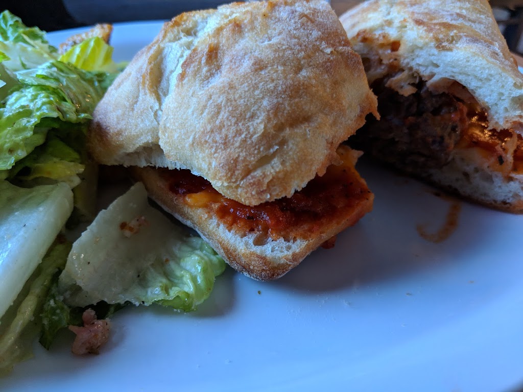 Elio Ristorante | 106 High St, Sutton, ON L0E 1R0, Canada | Phone: (905) 596-3546