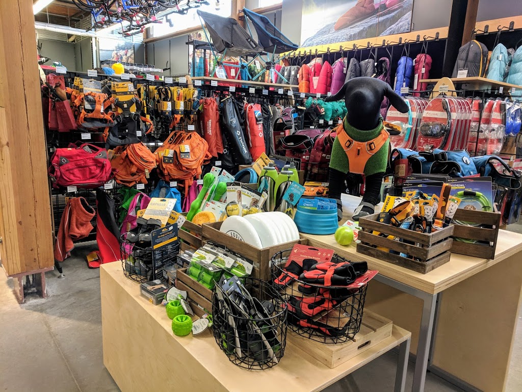 MEC Burlington | 1030 Brant St, Burlington, ON L7R 0B2, Canada | Phone: (905) 333-8559