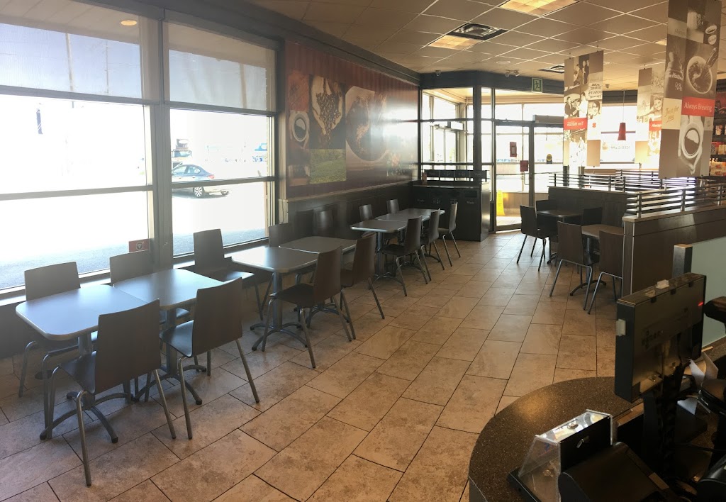 Tim Hortons | 3224 Hawthorne Rd, Ottawa, ON K1G 3V9, Canada | Phone: (613) 733-1555