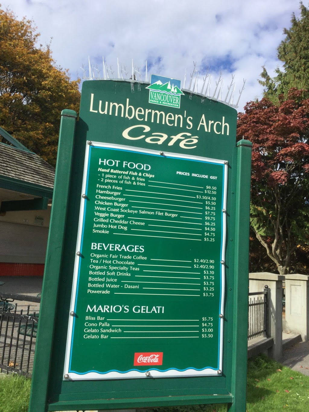 Lumbermans Arch Concession | restaurant | 3301 Stanley Park Dr, Vancouver, BC V6G 3E2, Canada | 6046831956 OR +1 604-683-1956