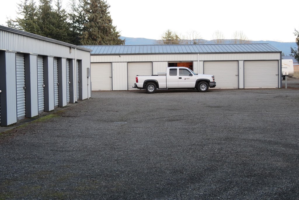 Hinotes Corner Storage | 841 Hinotes Ct, Lynden, WA 98264, USA | Phone: (360) 354-8410