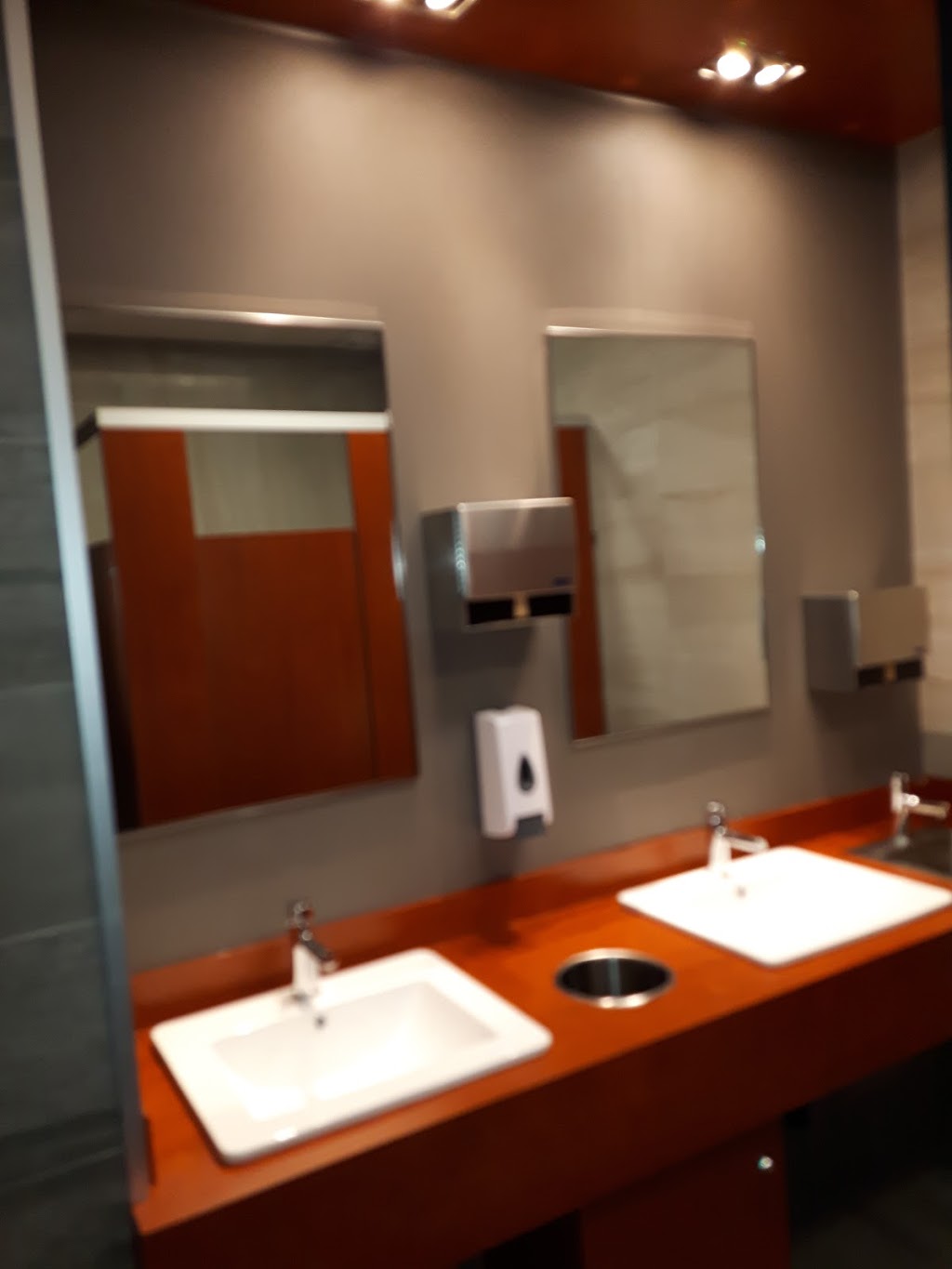 Groupe Sanik | 2520 Boulevard des Entreprises, Terrebonne, QC J6X 4J8, Canada | Phone: (450) 646-1116