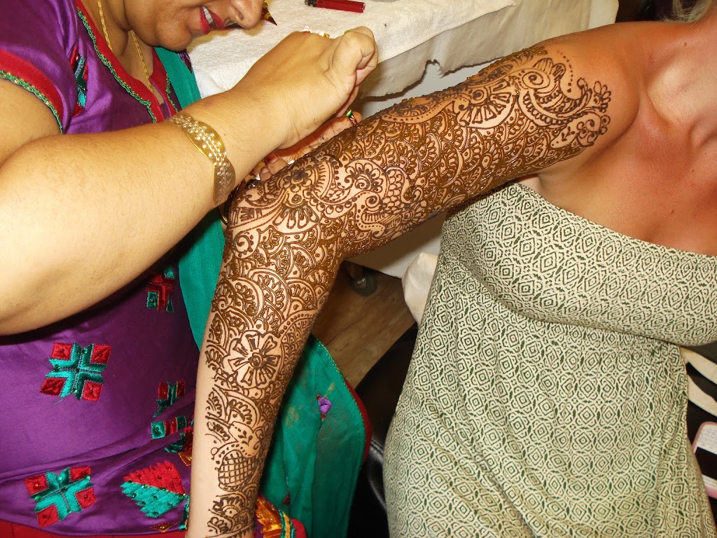 Apollo Beauty Salon | 1479 Gerrard St E, Toronto, ON M4L 2A1, Canada | Phone: (416) 469-9833
