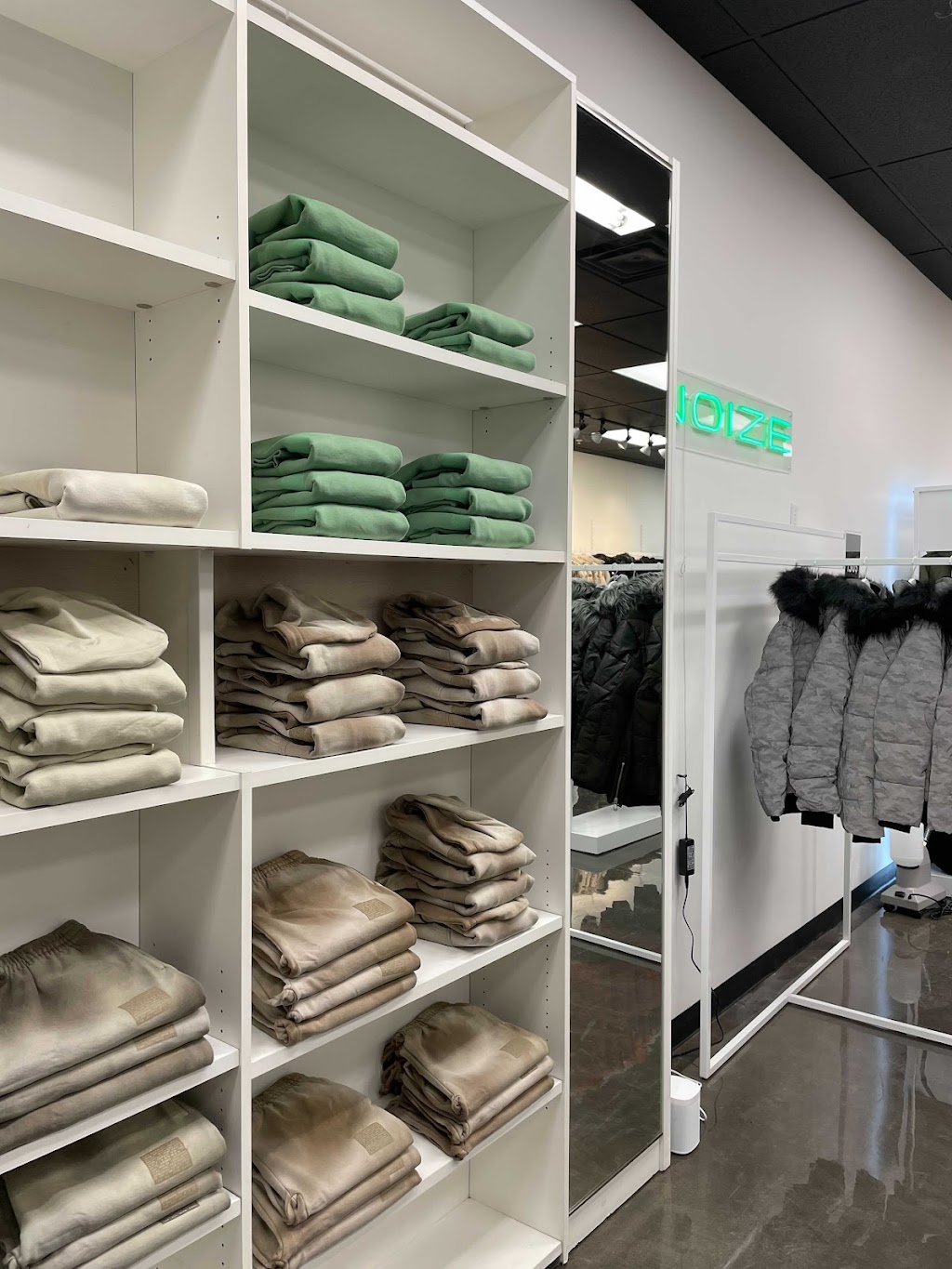 Noize | 19001 Chemin Notre Dame Unit 209, Mirabel, QC J7J 0T1, Canada | Phone: (450) 971-6091