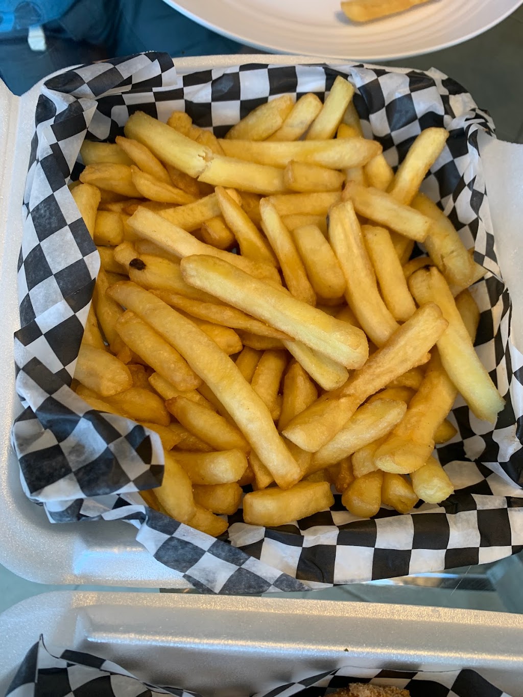 The Wing Spot - Alliston | 202 Victoria St E, Alliston, ON L9R 1X1, Canada | Phone: (705) 434-9565