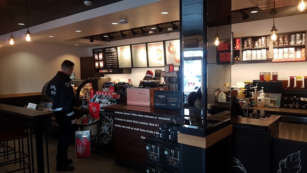 Starbucks | 3957 Lakeshore Road, 101 Lakeshore Plaza, Kelowna, BC V1W 1V3, Canada | Phone: (250) 764-2243