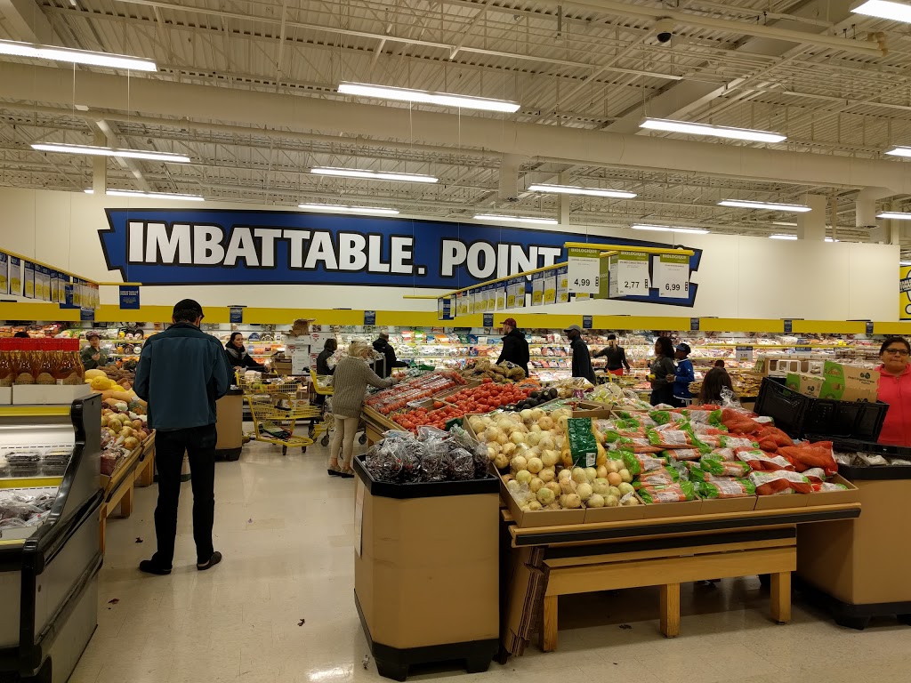 Maxi | 7200 Boulevard Taschereau, Brossard, QC J4W 1N1, Canada | Phone: (450) 672-3201
