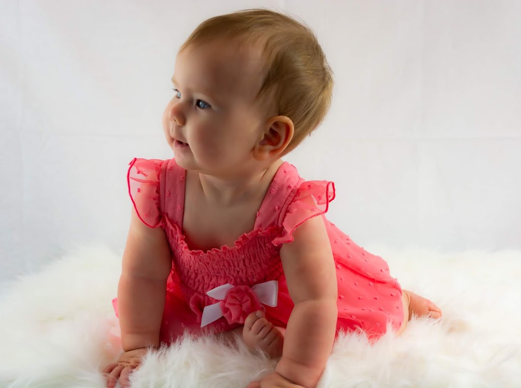 Loves Creations Photography Studio | 14109 23 St NW, Edmonton, AB T5Y 1P9, Canada | Phone: (780) 293-3287