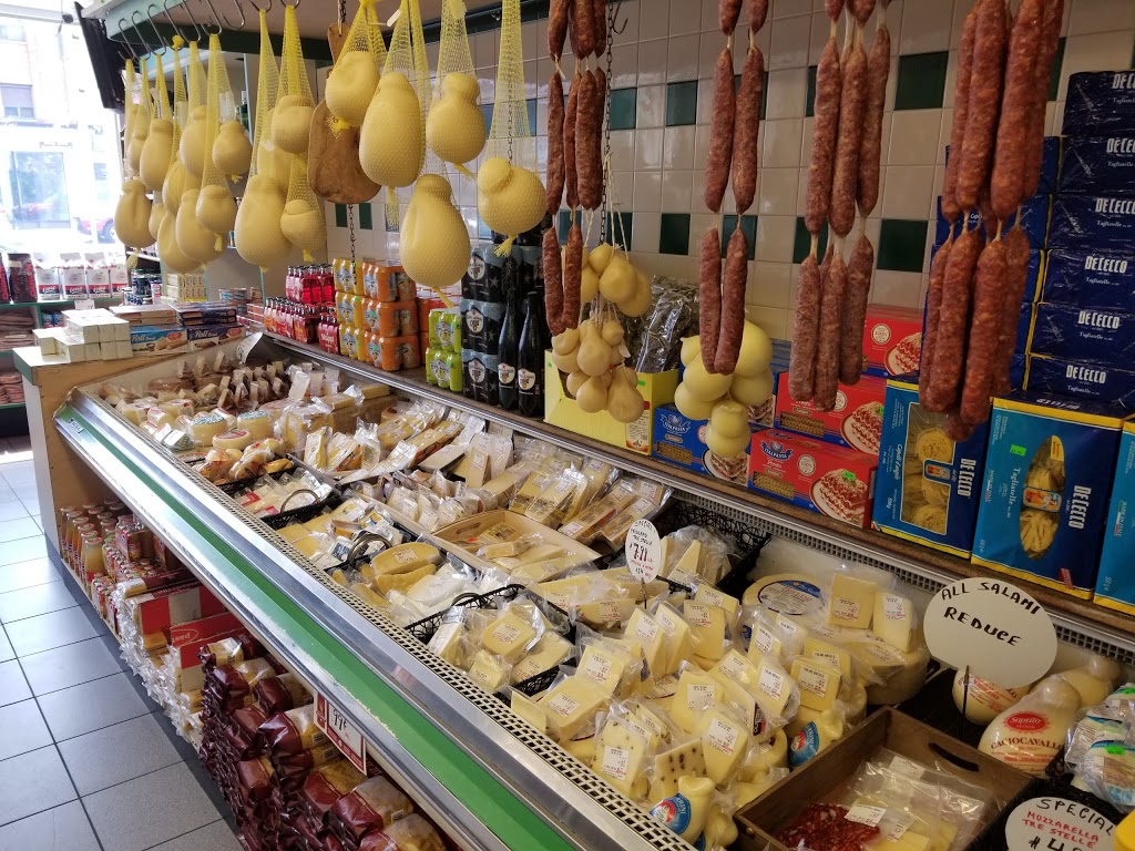 Centro Trattoria & Formaggio | 1224 St Clair Ave W, Toronto, ON M6E 1B4, Canada | Phone: (416) 656-8111