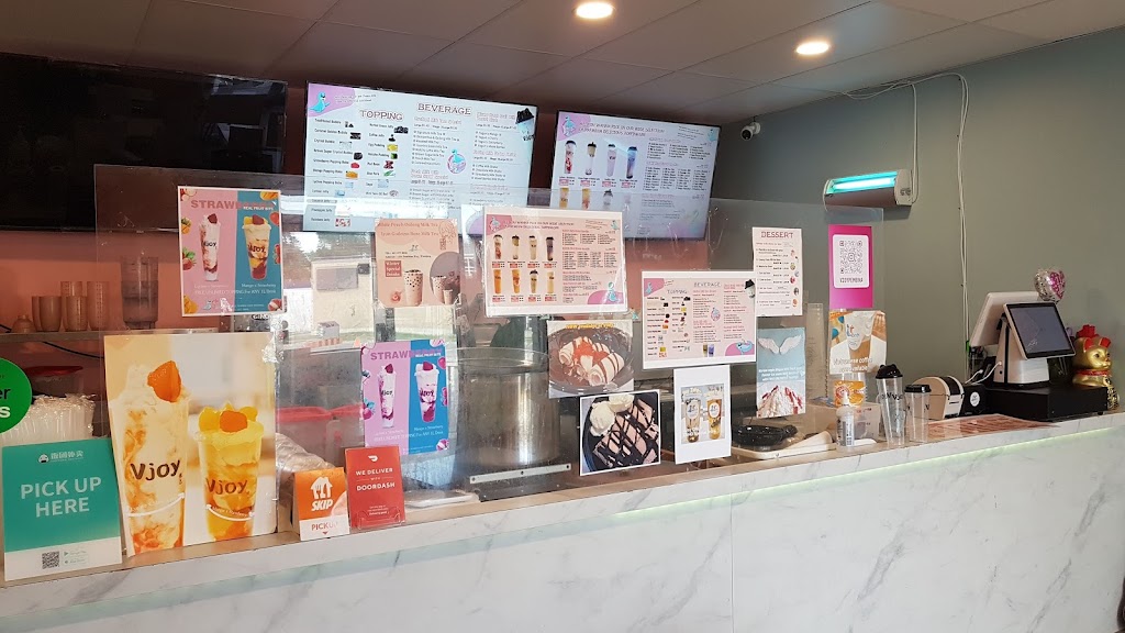 VJoy Beverage & Dessert Restaurant | 1521 Pembina Hwy, Winnipeg, MB R3T 2E4, Canada | Phone: (431) 277-8886