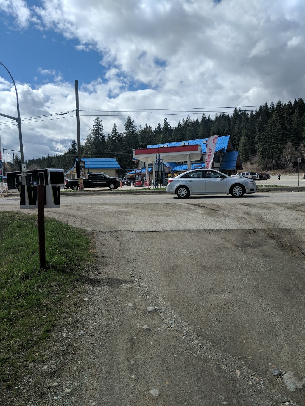 Esso | 5655 BC-97A, Enderby, BC V0E 1V0, Canada | Phone: (250) 838-9422