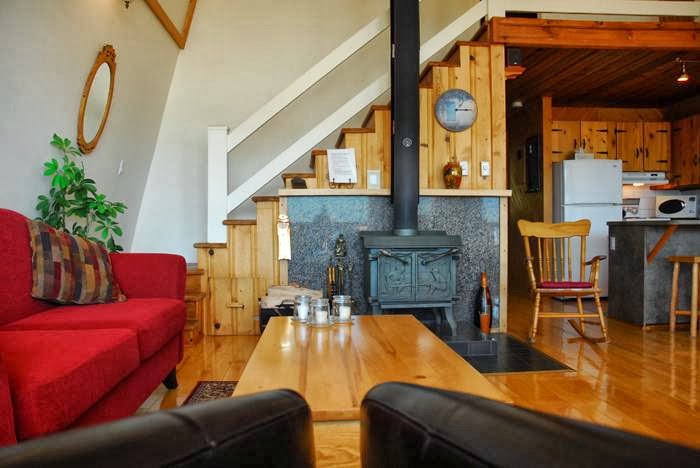 Le Chalet au toit vert | 350 Chemin du Cap aux Rets, Baie-Saint-Paul, QC G3Z 1B9, Canada | Phone: (514) 996-6910