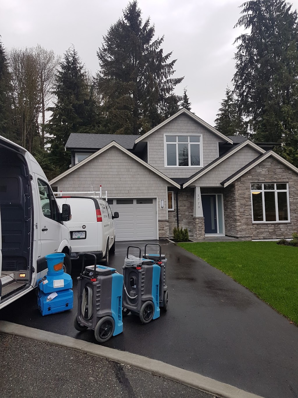 YORK RESTORATION MUSKOKA | 2 Jessie St, Novar, ON P0A 1R0, Canada | Phone: (888) 403-3566