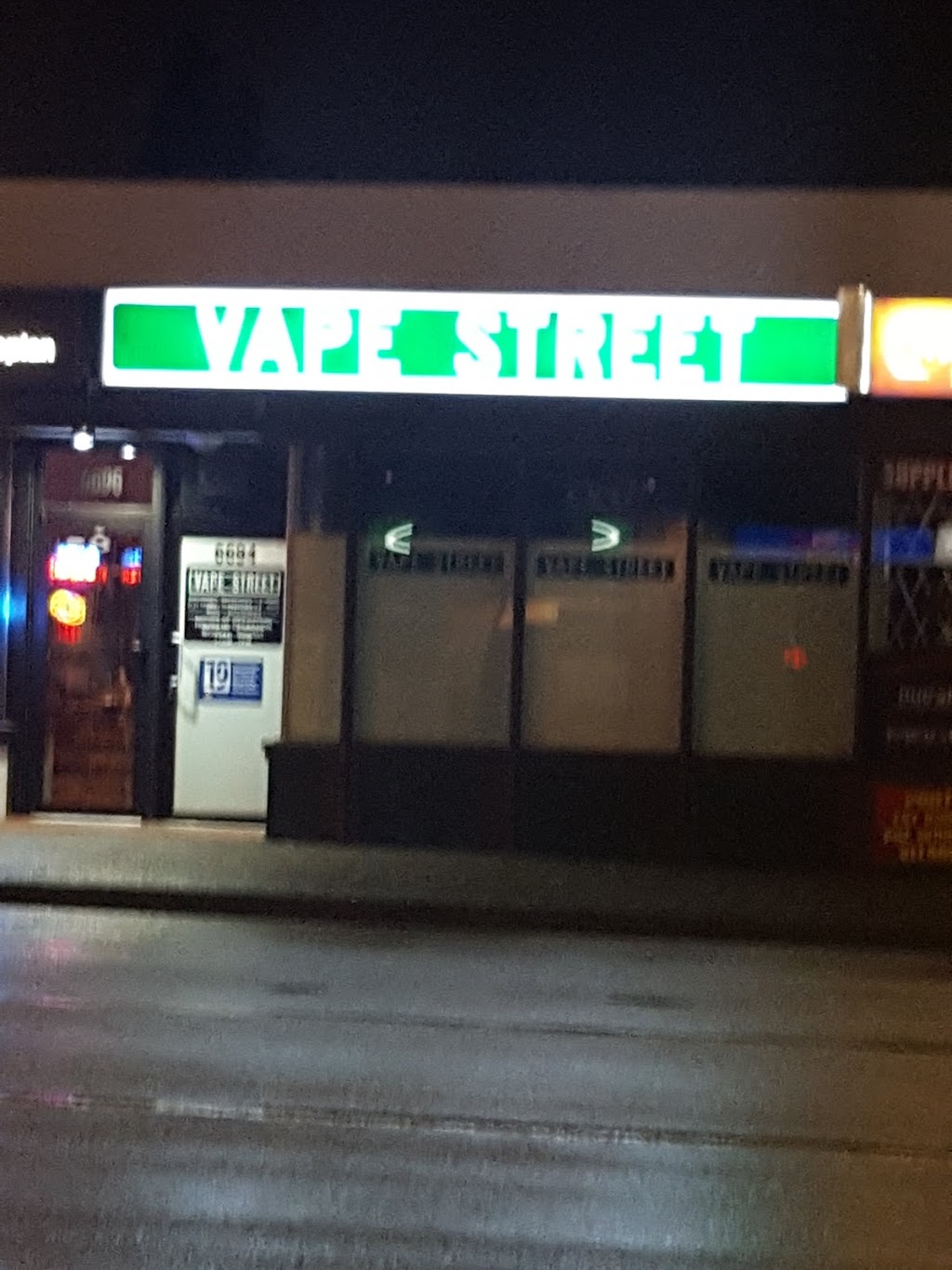 Vape Street Canada | 6694 Hastings St, Burnaby, BC V5B 1S3, Canada | Phone: (604) 320-0550