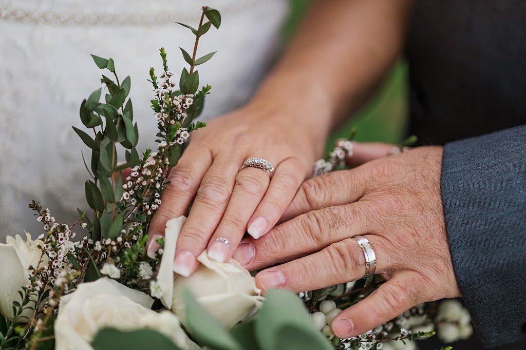 Carrie Ann Photography | Rue Luc-Charette, Salaberry-de-Valleyfield, QC J6S 6V5, Canada | Phone: (450) 374-1685
