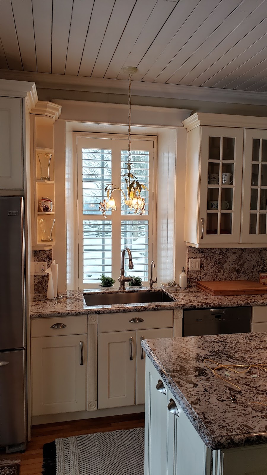 Beams Lighting | 38 Elgin St, Trenton, ON K8V 3X8, Canada | Phone: (613) 392-3595