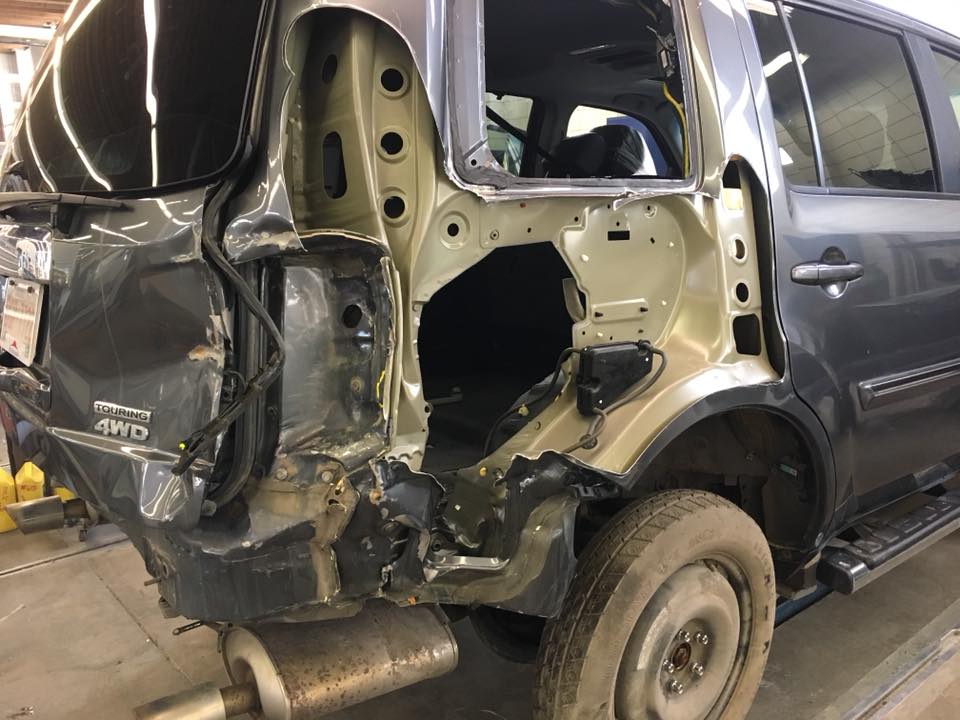 JnD Collision Ltd. | 5678 Burleigh Crescent SE, Calgary, AB T2H 1Z8, Canada | Phone: (403) 640-7048