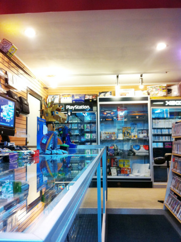 1UP Games | 777 King St W, Hamilton, ON L8S 1K2, Canada | Phone: (905) 389-0561
