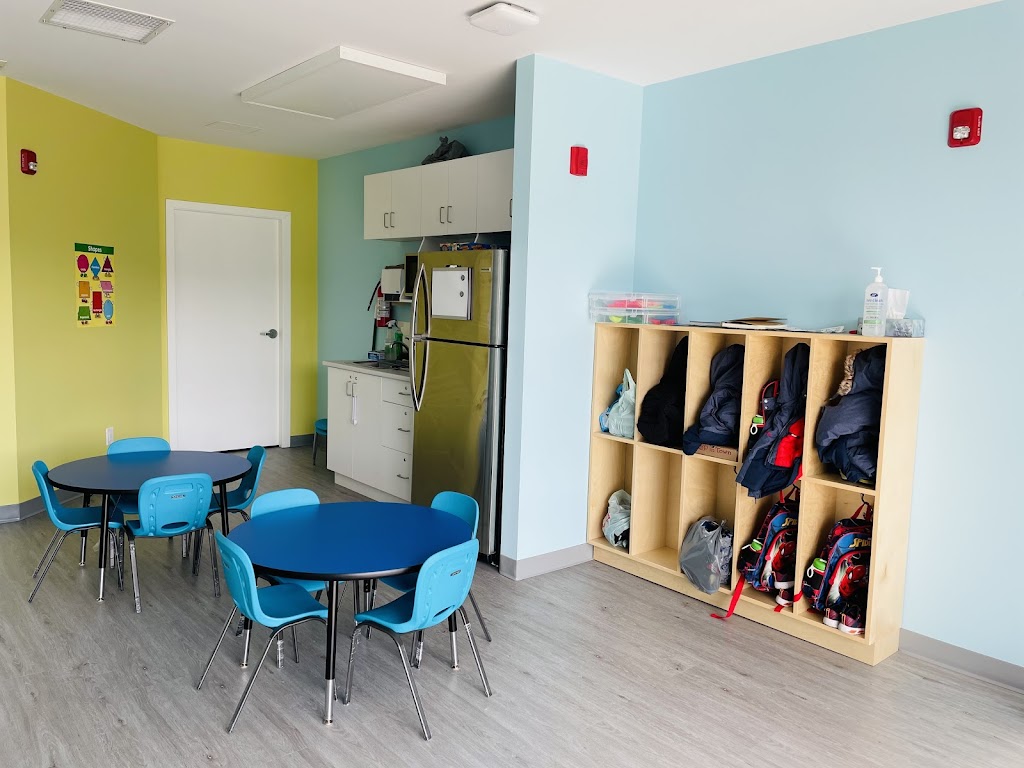 Tiny Scholars | 2121 Clearbrook Rd, Abbotsford, BC V2T 4H6, Canada | Phone: (778) 898-5100