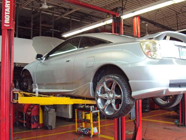 Peters Auto Centre Ltd | 1200 Victoria St N, Kitchener, ON N2B 3C9, Canada | Phone: (519) 578-4533