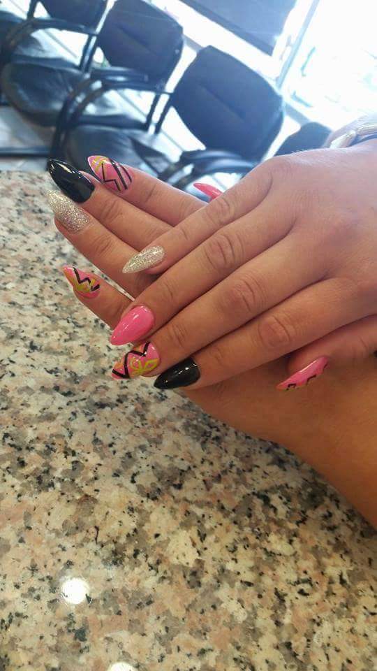 Top Nails 6 | 555 Strathcona Blvd SW, Calgary, AB T3H 2S8, Canada | Phone: (403) 455-6595