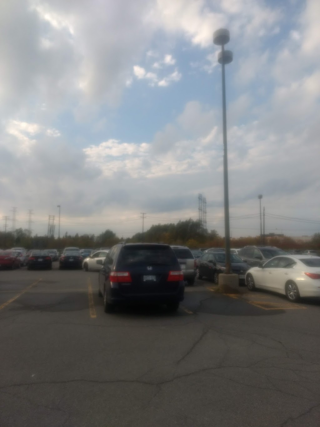 OC Transpo - Greenboro Park & Ride | 2118 Bank St, Ottawa, ON K1V, Canada