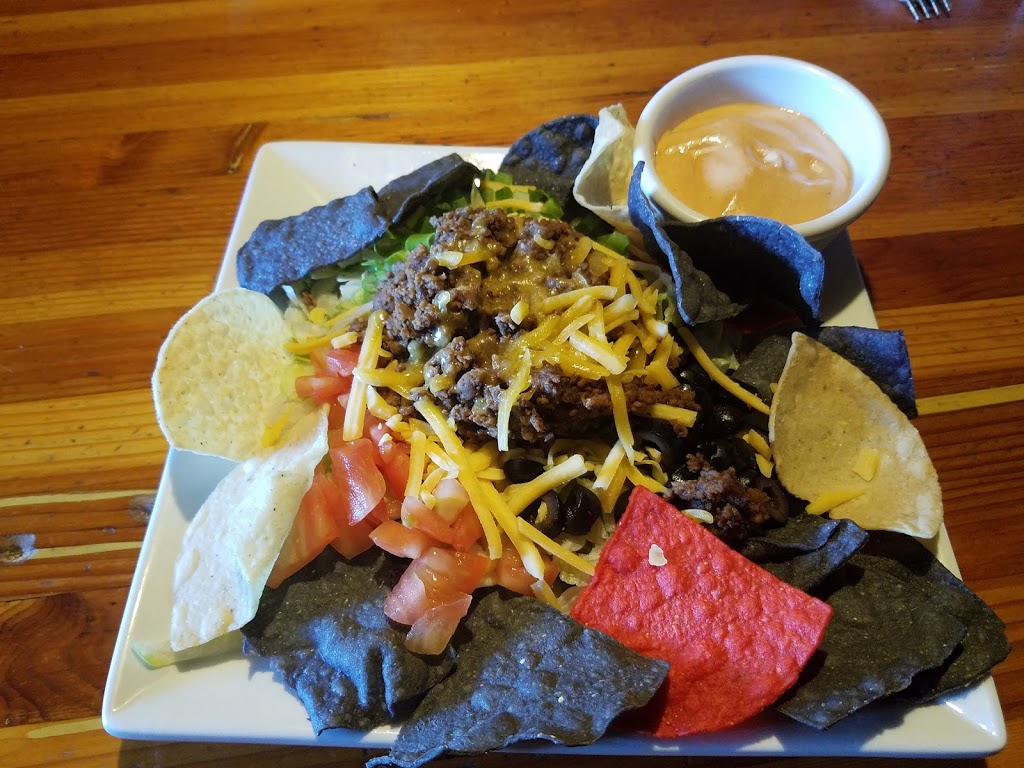 Bobs Burgers & Brew | 819 Cherry St, Sumas, WA 98295, USA | Phone: (360) 988-4483