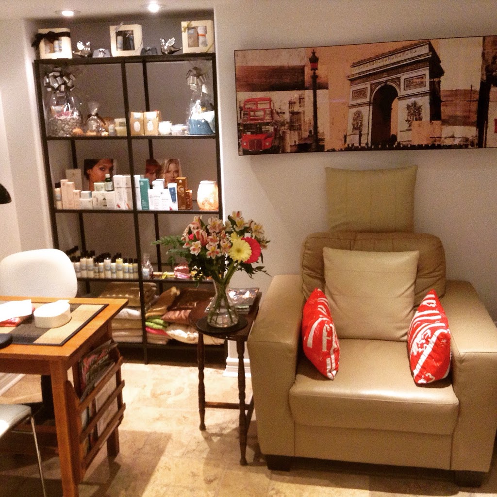 April’s Day Spa | 170 Fernbrook Dr, Wasaga Beach, ON L9Z 2B1, Canada | Phone: (705) 429-6612