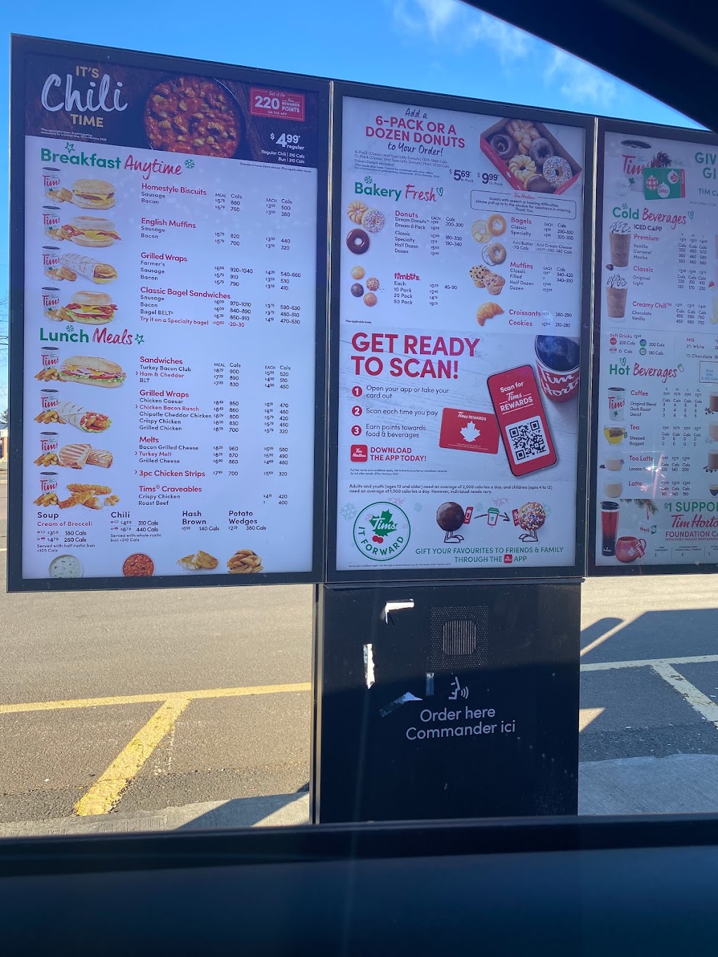 Tim Hortons | 327 Elmwood Dr, Moncton, NB E1A 1X6, Canada | Phone: (506) 862-7635
