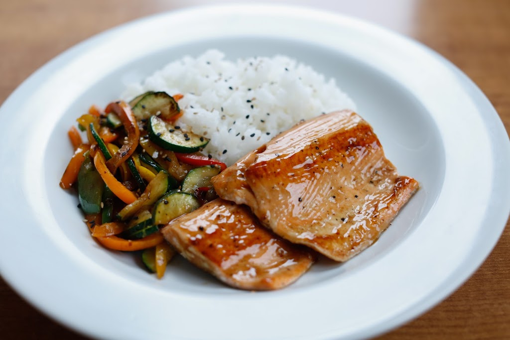 Fisherville Hotel & Tavern | 2 Erie Ave S, Fisherville, ON N0A 1G0, Canada | Phone: (905) 779-3433