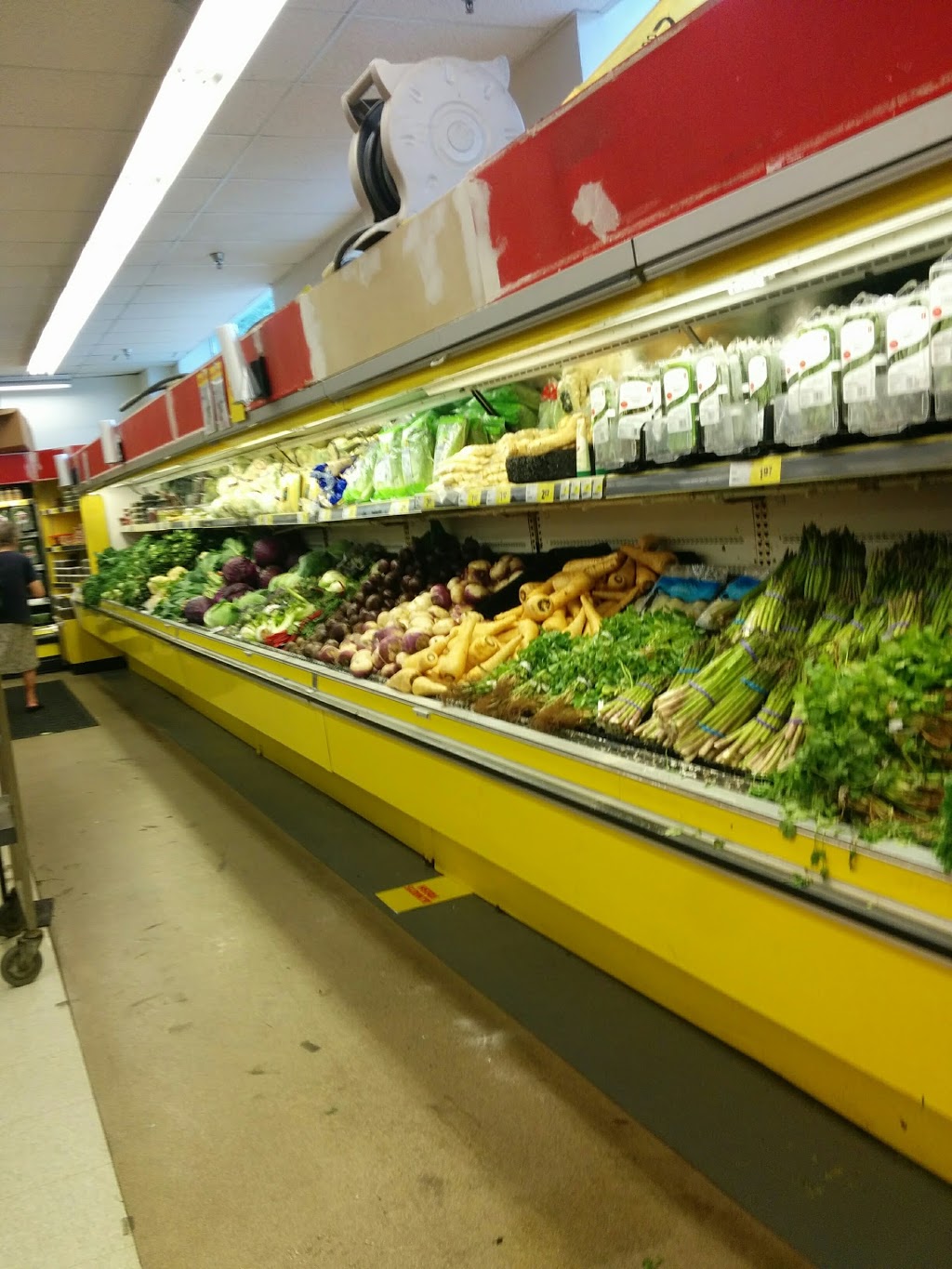 Nicholsons No Frills | 2187 Bloor St W, Toronto, ON M6S 1N2, Canada | Phone: (866) 987-6453
