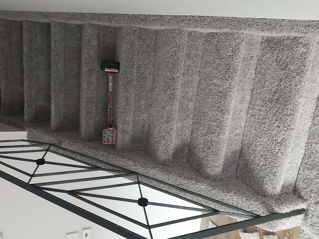 Winnipeg carpet repair | 563 Talbot Ave, Winnipeg, MB R2L 0R7, Canada | Phone: (204) 558-8767