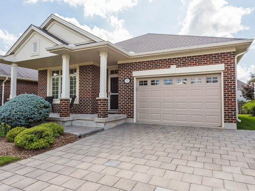 ISellStThomas (Ainslee Tracey, Broker with Royal LePage Triland Realty) | 808 Talbot St, St Thomas, ON N5P 1E2, Canada | Phone: (519) 636-5717