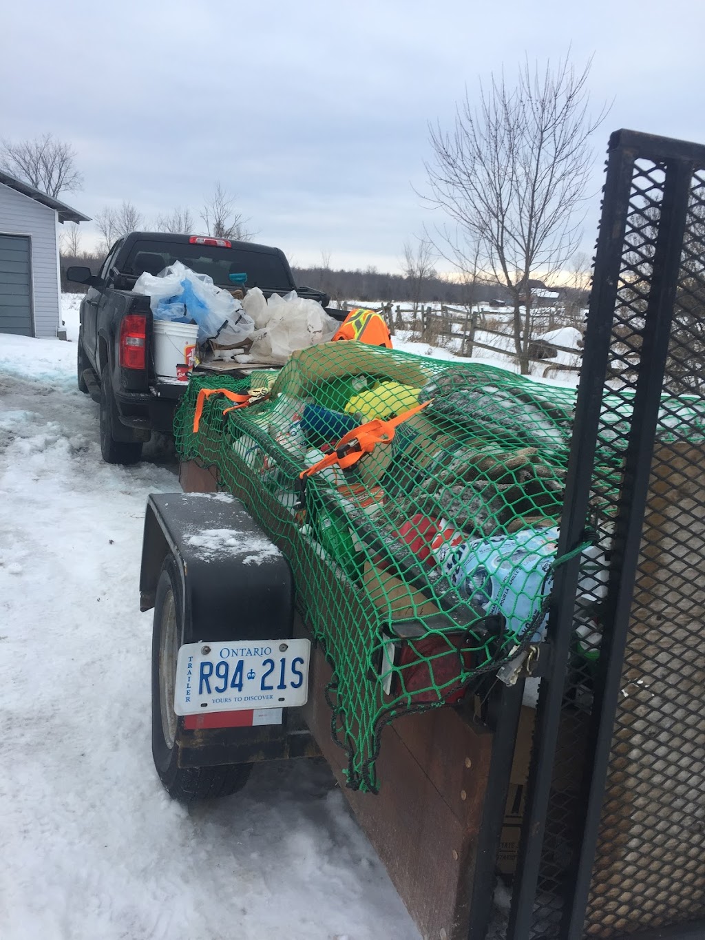 Daisys junk and garbage removal | point of interest | 217 Greenlees Dr, Kingston, ON K7K 6P7, Canada | 6133291677 OR +1 613-329-1677