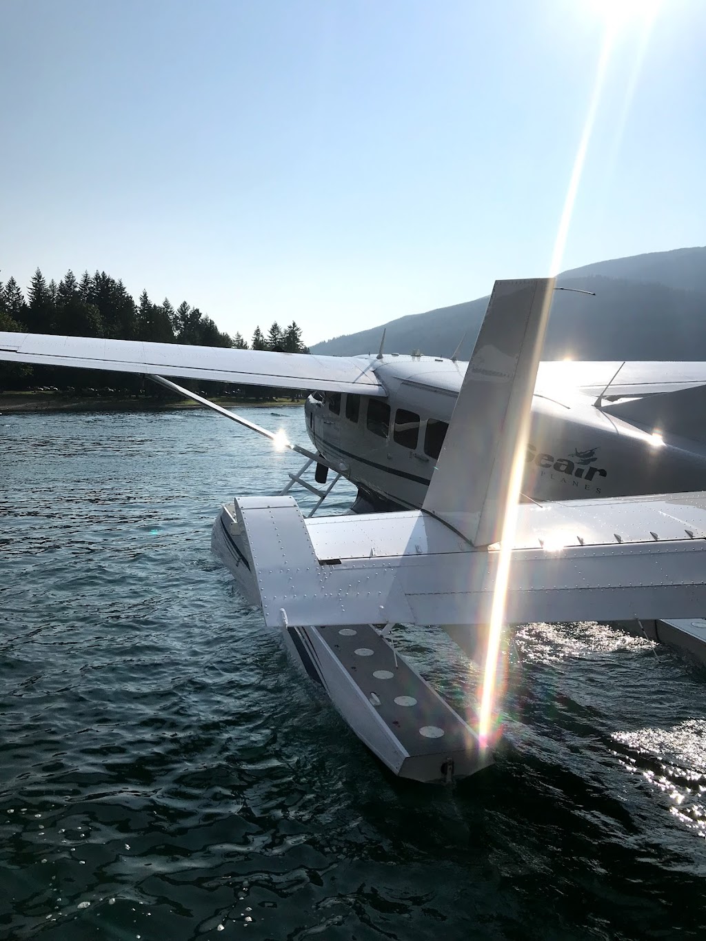 Lakeside | 3175 Columbia Valley Hwy, Cultus Lake, BC V2R 5A3, Canada | Phone: (604) 819-1544