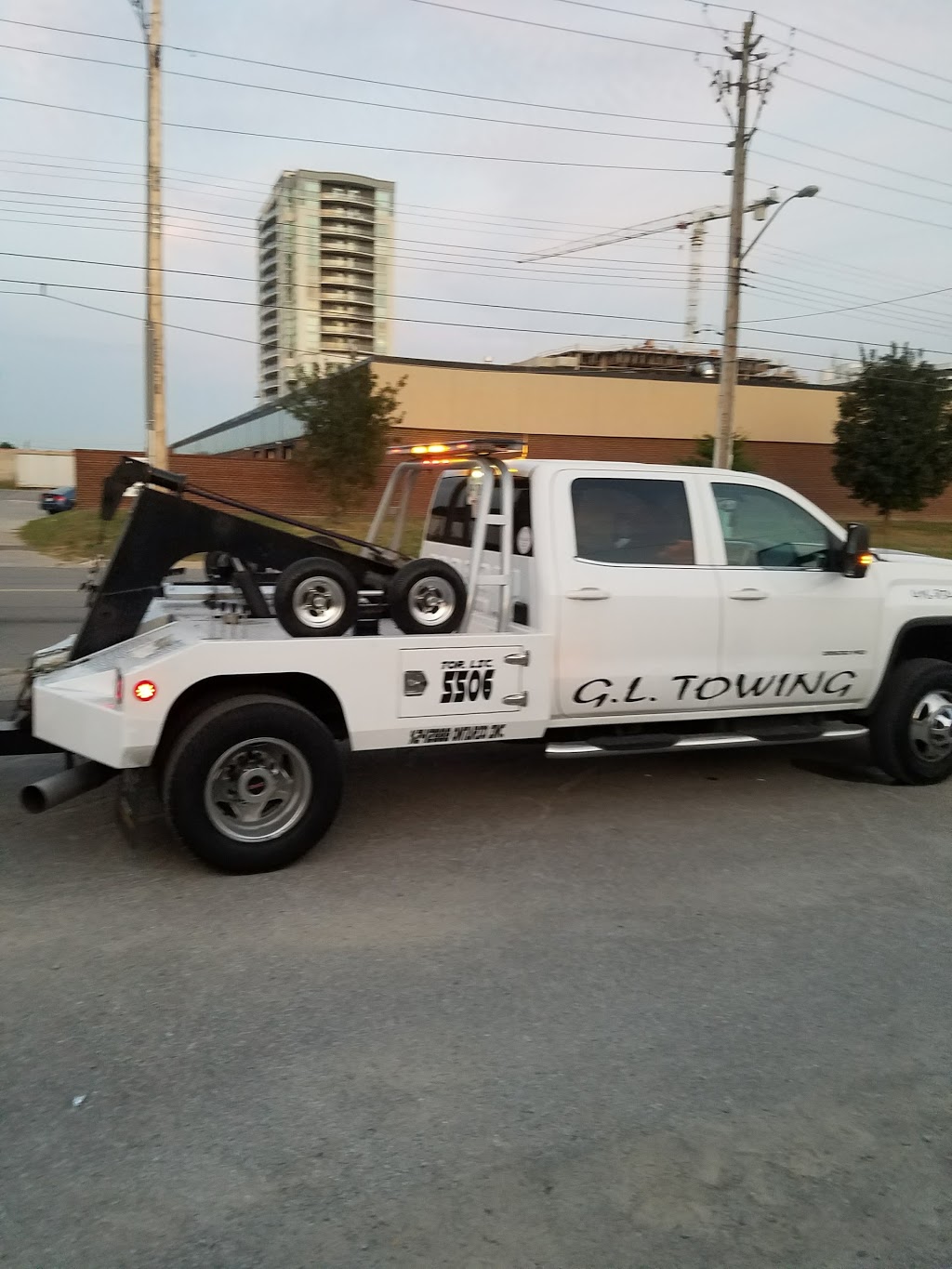 T Dot Auto Collision - Scarborough Auto Collision & Auto Acciden | 1064 Birchmount Rd, Scarborough, ON M1K 1S4, Canada | Phone: (416) 757-8368