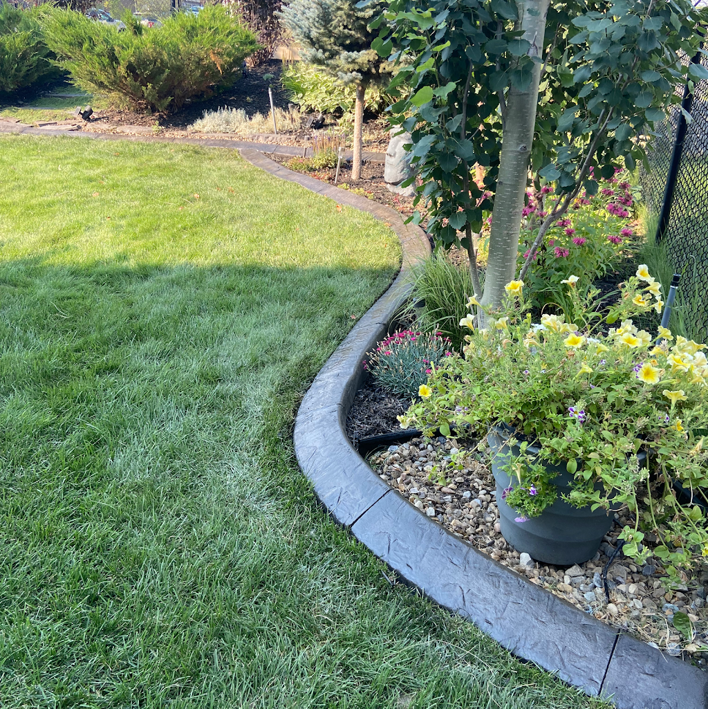 CurbMaster Concrete and Landscape | 1519 41 Ave SE, Calgary, AB T2G 1X7, Canada | Phone: (403) 240-2526