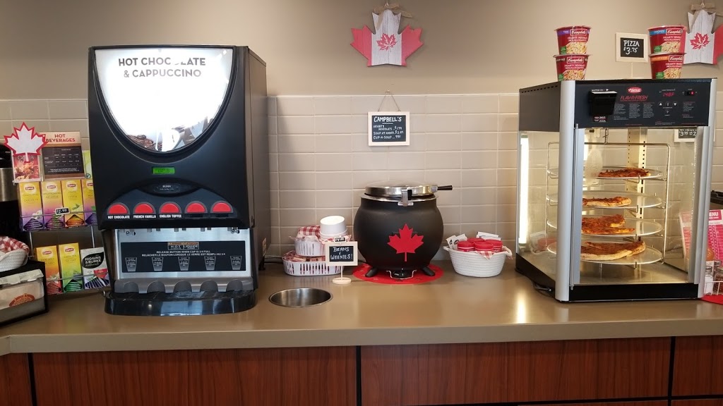 Petro-Pass Truck Stop | 4406 County 46, Maidstone, ON N0R 1K0, Canada | Phone: (519) 737-2634