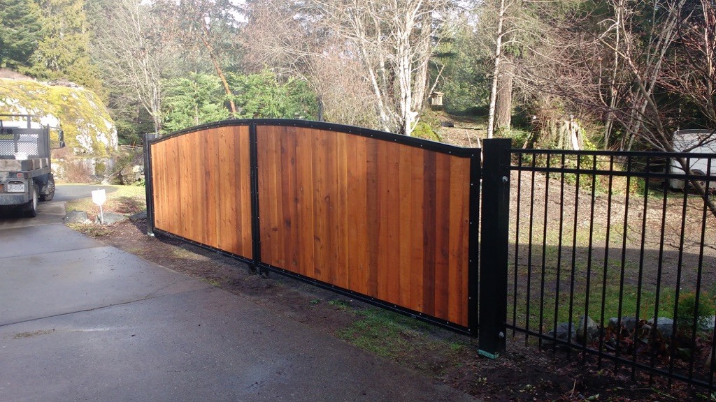 Northwest Fencing Ltd | 1039 Dunford Ave, Victoria, BC V9B 2S4, Canada | Phone: (778) 406-0901